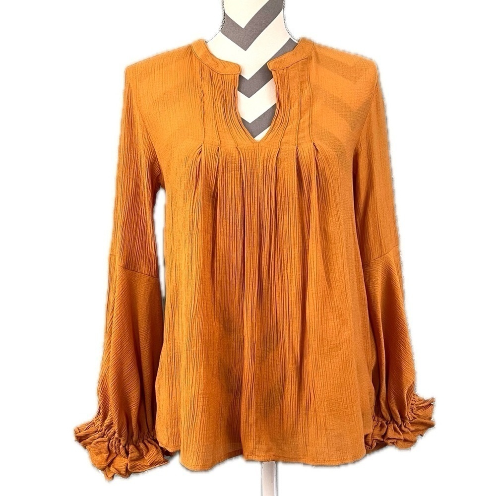 Flawless Santa Cruz Chic Shift Top in Golden Honey - Size M - Picture 3 of 10